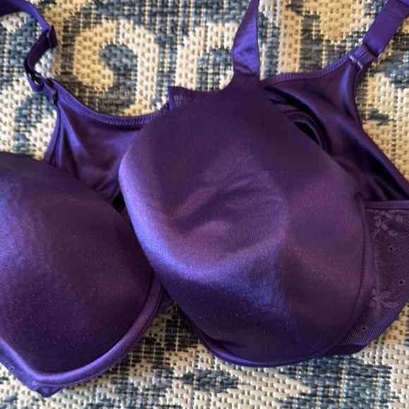 Bali Purple Satin Underwire Bra. Size 38C.  Worn several times. - Picture 4 of 15
